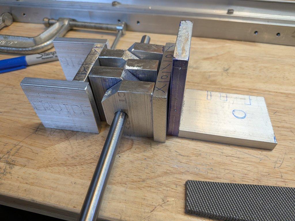 Boom End Mockup: Hinge, Mount Blocks & Pan Drive - Cover Image